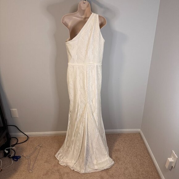 glow Ivory Wedding Dresses - Size 12 - Picture 6 of 9